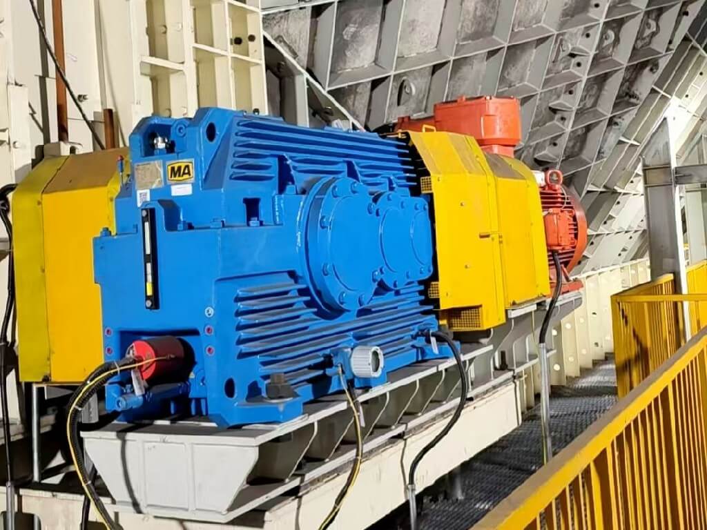 Apron Feeder Breaker